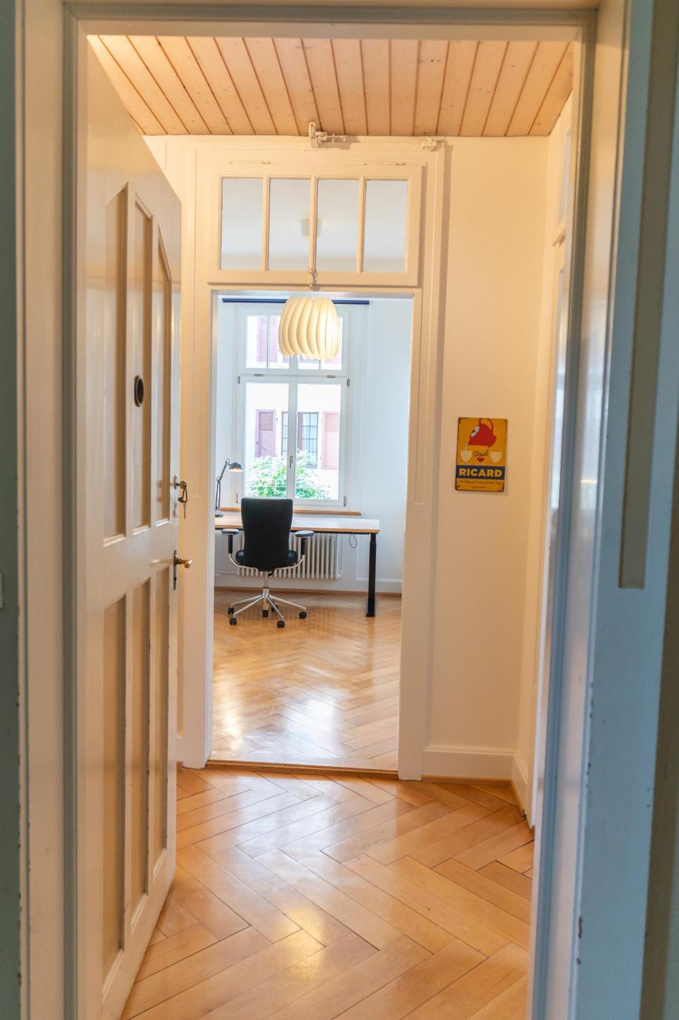 Charmante Altbauwohnung Am Rhein Basel Eksteriør billede